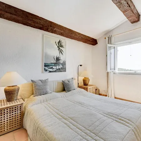 Apartmán Village De Silhouette-3 By Interhome Grimaud